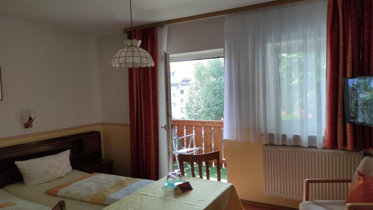 Pension Schneider, Bad Goegging Neustadt an der Donau Buitenkant foto